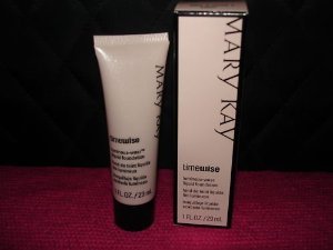 Mary Kay Timewise Luminous Wear Ivory 3 Normal to Dry Ski Boxed Retail $ 20
