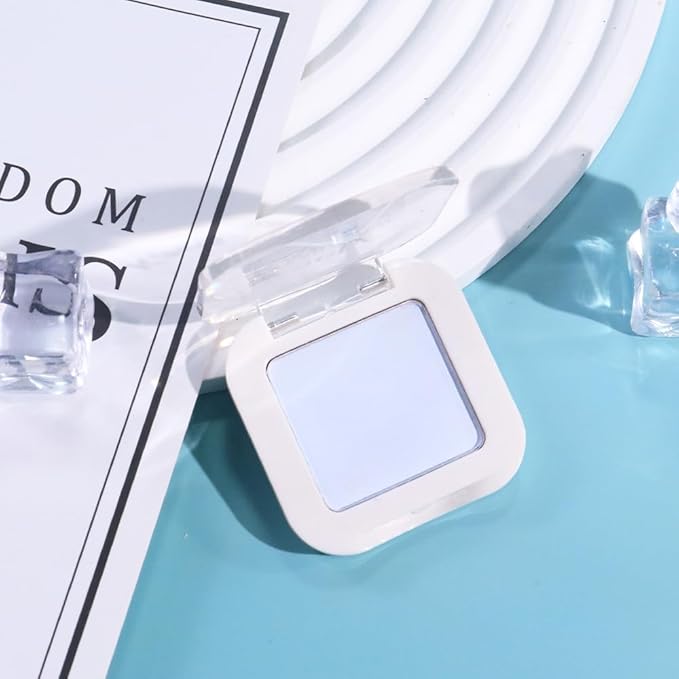 evpct Light Blue Matte Single Eyeshadow Palette, Pastel Sky Blue Natural Cream Powder Matte Eye Shadow Palette Makeup for Older Women, Highly Pigmented Mini Monochrome Eyeshadow Sombra Para Ojos