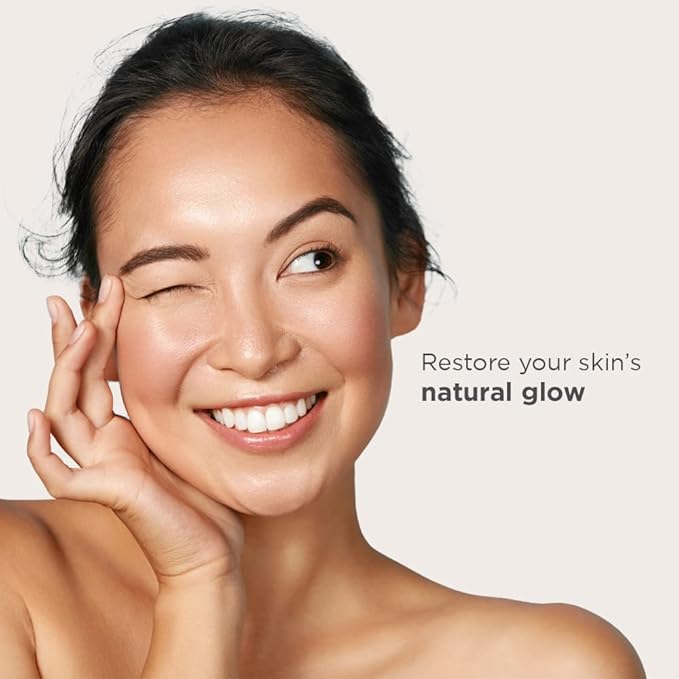 Hanskin Glow Skin On The Go Kit, Set of 4, Essential Travel Skincare Set for Glowing & Nourishing Skin on the Plane, Powder Cleanser Skin Essence and Facial Serum Cleansing Balm