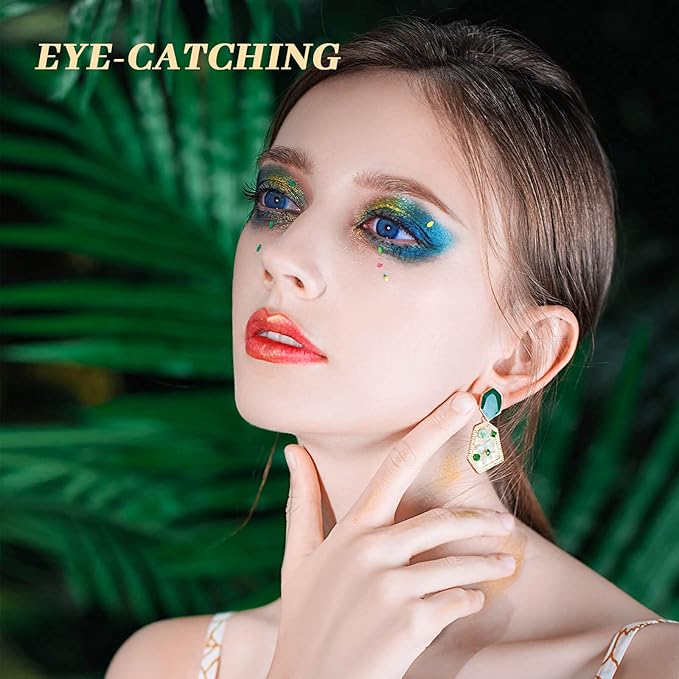 Dito 15 Color Jungle Eyeshadow Palette With 2Pcs Makeup Brush, Long Lasting Matte Makeup Palette With Mirror, Waterproof Shimmer Glitter Eyeshadow Pallet For Wife & Lover & Mother