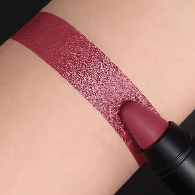 FOCALLURE Ultra Chic Matte Lipstick,Rich Vitamin E Lip Crayon,Lightweight Matte Color without Drying or Fading,Long Lasting Waterproof Lips Makeup,DEL RIO