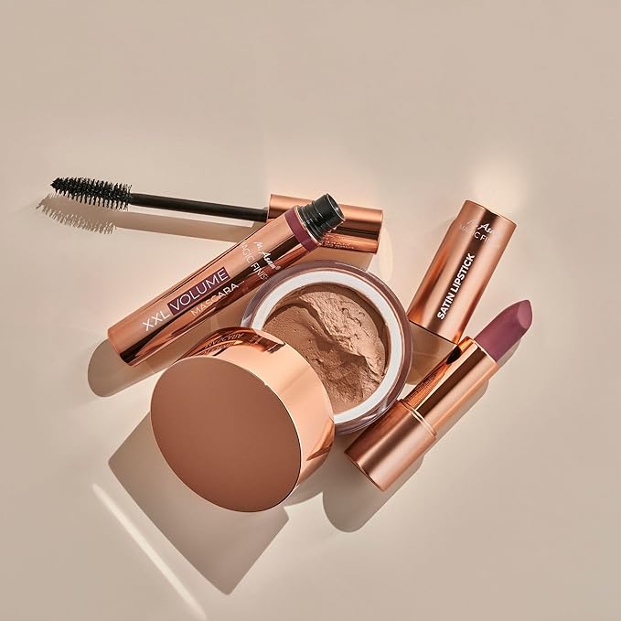 M. Asam MAGIC FINISH Volume & Repair Lip Balm Vintage-Cherry (0.11 oz) - Lip balm for delicate shine & more volume with plumping & nourishing vitamin E & shea butter