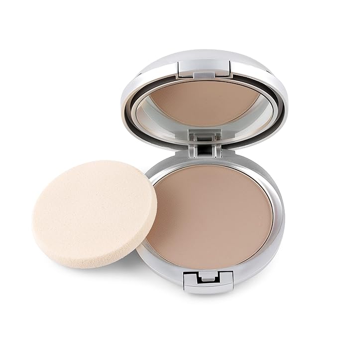 Pressed Mineral Foundation With Vitamin for a Natural Silky Finish