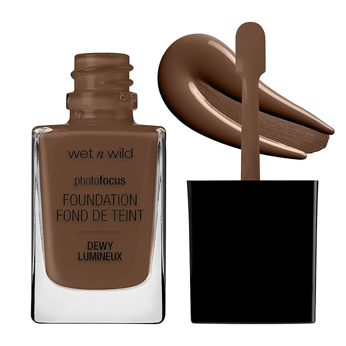 wet n wild Photo Focus Dewy Foundation, Deep Honey, 1.06 Ounces