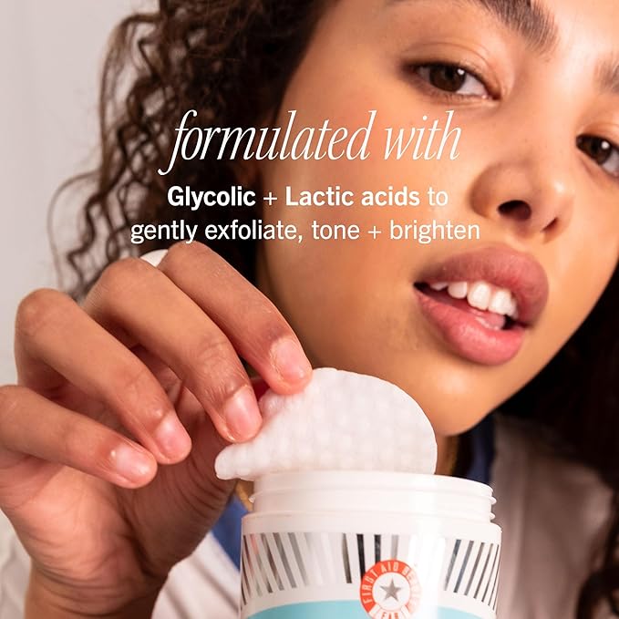 First Aid Beauty - Facial Radiance Pads with Gycloic & Lactic Acids – Daily Exfoliating Pads with AHA that Help Tone & Brighten Skin – Makeup Routine Prep - Compostable for Daily Use – 28 Count