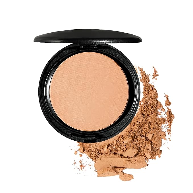 COVER FX Pressed Mineral Foundation - Shade M1 - Weightless Powder Foundation - Buildable Light to Full Coverage - Matte Finish - All Skin Types