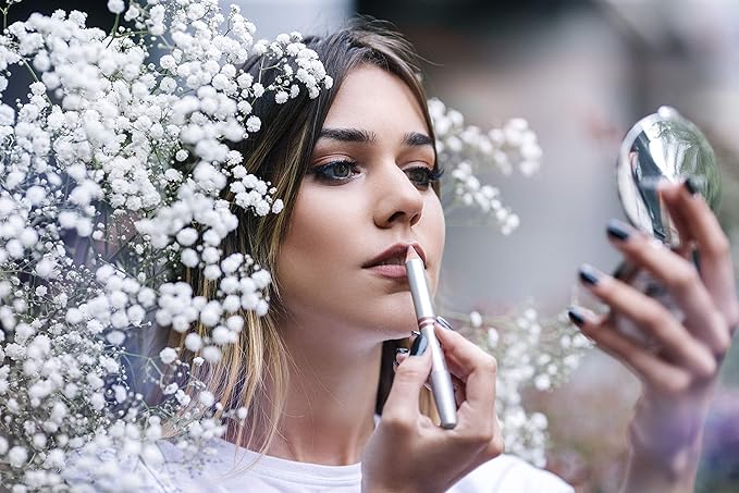 La Bella Donna Women's Ultimate Pure Perfection Liquid Mineral Foundation SPF 15 | Nicoletta