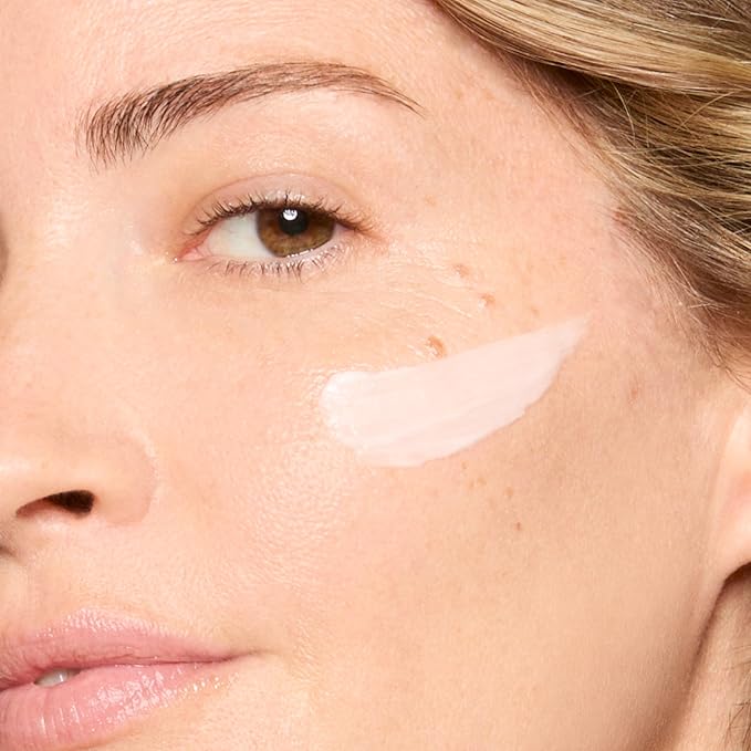 Honest Beauty Sensitive Skin Daily Calm Lightweight Moisturizer | Reduces Redness, Hydrates, + Calms Skin | Hypoallergenic, Fragrance Free, Vegan | 1.7 fl oz