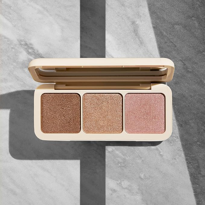 COVER FX Custom Enhancer Highlighter Makeup Palette - Buildable Illuminating Highlight - Use on Eyes, Cheeks and Body - Travel Friendly